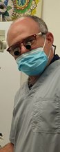 ד"ר אלכס גנדלמן - רופא שיניים לכל המשפחה