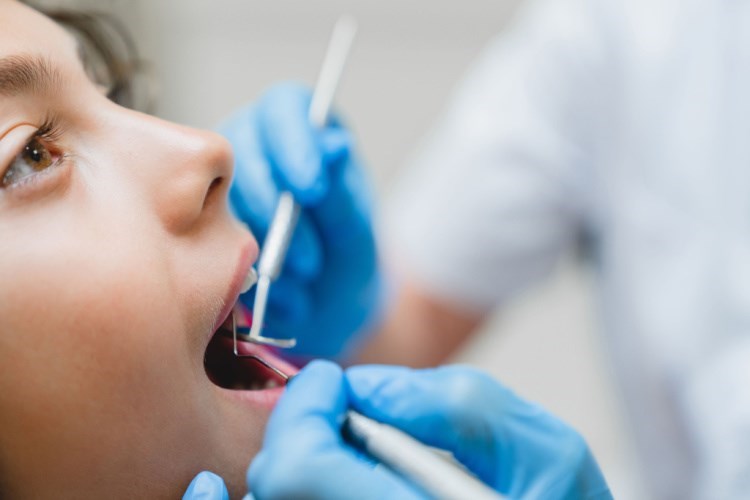 טיפולי שיניים בילדים