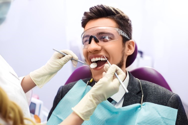 טיפולי שיניים