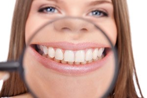 המדריך לטיפול בשיניים כלואות-תמונה