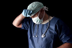 הרופא הדביק אולי רק יולדת אחת. גם אשתו נשאית של החיידק (אילוסטרציה  shutterstock)