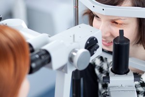 הסרת משקפיים בלייזר