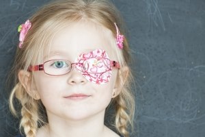 משחקים בחוץ משפרים את הראייה-תמונה