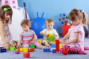 פעוט נותח אחרי שבלע מגנט-תמונה