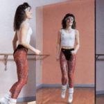 מראה מראה שעל הקיר