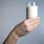 האם חלב עיזים בריא יותר?-תמונה