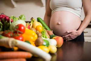 תזונה בהריון: לאכול בשביל שניים-תמונה