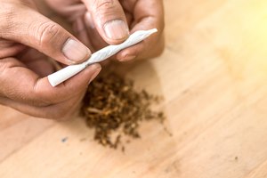 סמים: כיצד להיחלץ מהתהום?-תמונה