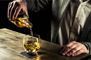 אלכוהול: קל להתמכר, קשה להיגמל-תמונה