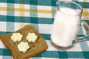 אלרגיה לחלב וצפיפות עצם-תמונה