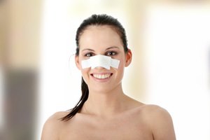 ניתוח אף: כדאי לשים עין-תמונה