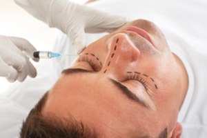 גברים: ניתוחים פלסטיים בעלייה-תמונה