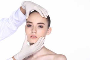 טיפול עור אסתטי? להתחיל באבחון רפואי-תמונה