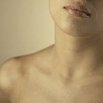 צבועים - על תכשירים משזפים, סקס וסכנה לעור-תמונה