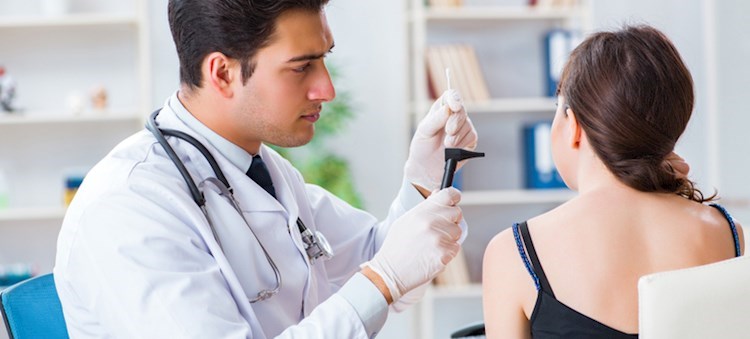 בדיקת רפלקס אקוסטי - תמונת אווירה