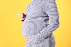 עישון בהריון: עלייה בסיכון לנזק כלייתי