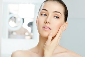 ארבעים פלוס: טיפולים אסתטיים-תמונה