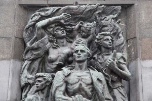 האנדרטה של נתן רפפורט לזכר גיבורי הגטו