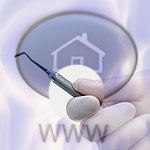 אנו מכריזים בזאת..