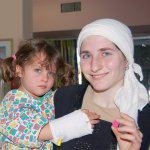 ילדה בלעה חלק מרעשן וניצלה-תמונה