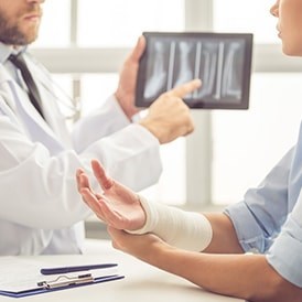 פתיח לפורום ניתוחי עמוד שדרה בהכוונה רובוטית-תמונה