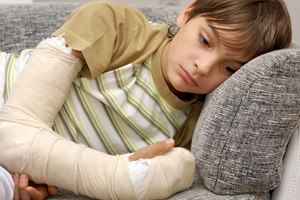 בן 12 נותח וזכה בשתי ידיים-תמונה