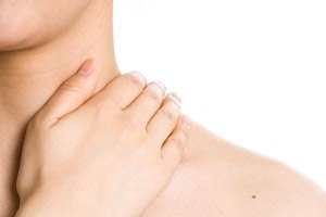 ניתוח קיבוע חוליה אחרי צליפת שוט (אילוסטרציה)