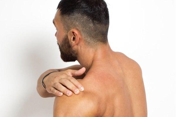 כתף אל כתף: פריקה של מפרק הכתף-תמונה