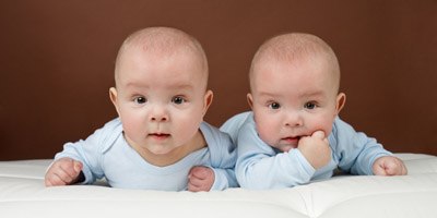 עם ההתבגרות עולים הסיכויים להריון תאומים. צילום: שאטרסטוק
