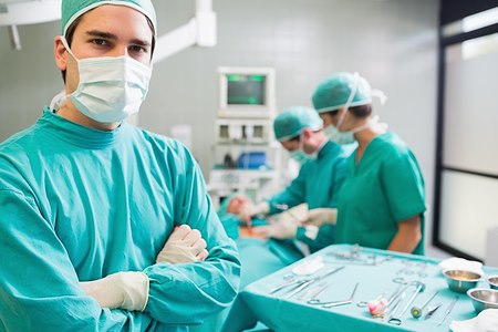 40% מהעלויות הרפואיות: לניתוחים ובחירת מנתח (אילוסטרציה shutterstock)