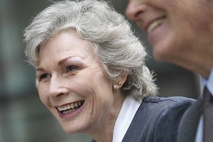 יישור שיניים למבוגרים באמצעים חדשים