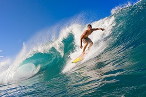 שחייה במים  פתוחים ומכת חום (אילוסטרציה)