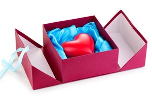 קוצב לב שמשדר נתונים אוטומטית  מחולה לרופא (אילוסטרציה)