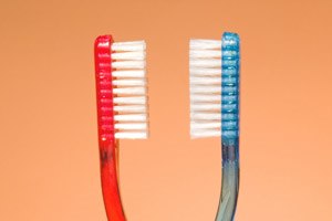 מדריך: כך תשמרו על השיניים