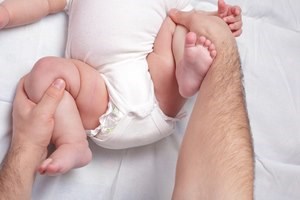 פריקת ירך של תינוק: מדריך-תמונה