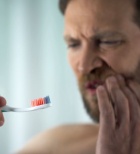 דימום ושינויים בחניכיים - תמונת אווירה