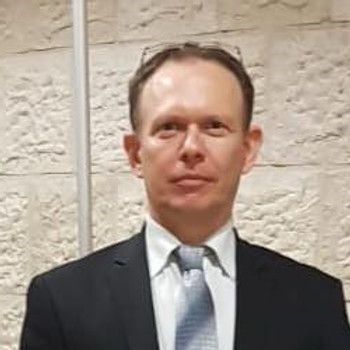 ד"ר גיל פומפ