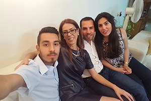 מאור אלונסו ז"ל, משמאל, תמונה באדיבות המשפחה