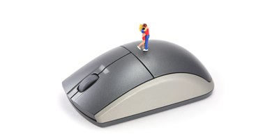 תקשורת וירטואלית אירוטית (אילוסטרציה צילום shutterstock)