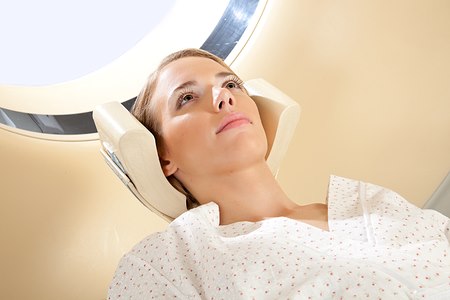 מומלץ למהר ולקבוע תור לבדיקת הדמיה (אילוסטרציה shutterstock)