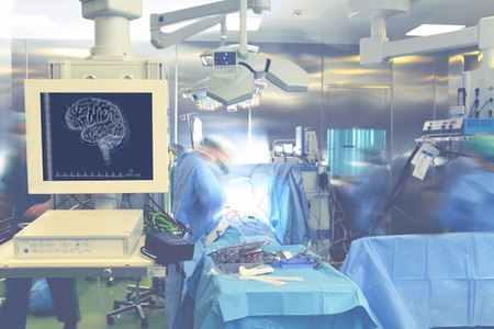 יותר ויותר ניתוחי מוח נעשים כיום בשיטה האנדוסקופית. צילום: שאטרסטוק